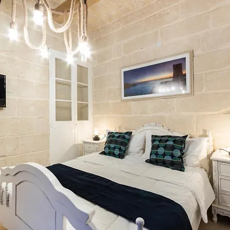 Apartman A Special, Beautiful 4br Lux In Ferry By 360 Estates