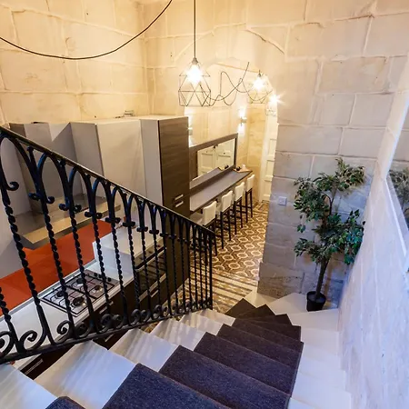 A Special, Beautiful 4br Lux In Ferry By 360 Estates * Σλιέμα